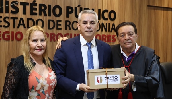 Pioneiro no MPRO, procurador Edmilson Fonseca se aposenta deixando como legado fundação institucional e causa da epilepsia 