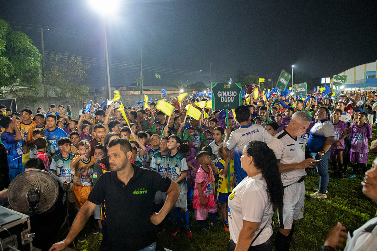 Abertura da 2ª edição da Copa Zico contou com a presença do ex-jogador, em Porto Velho