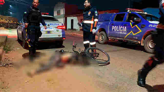 Ciclista é assassinado com mais de 15 facadas na capital