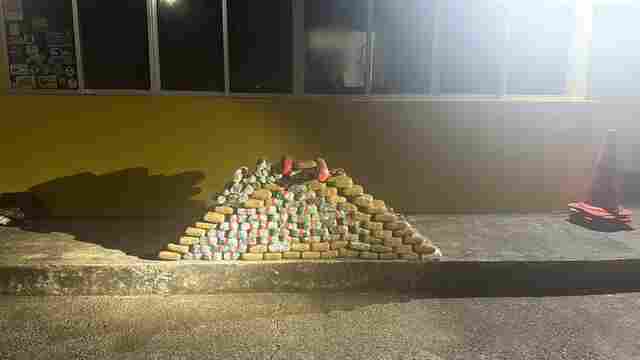 Motorista tenta fugir de abordagem, é preso e PRF apreende mais de 100 kg de drogas no final de semana em Porto Velho