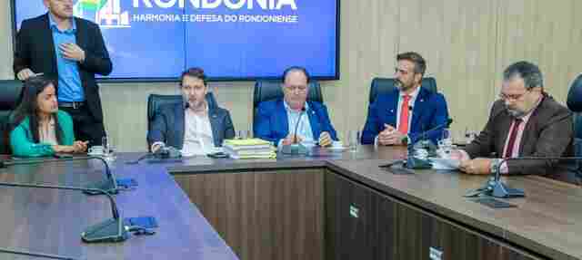 CPI das Reservas Ambientais se reúne e decide convocar servidores para próxima reunião
