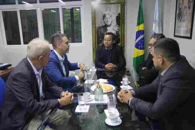 Presidente do Cofen recebe prefeito eleito de Porto Velho