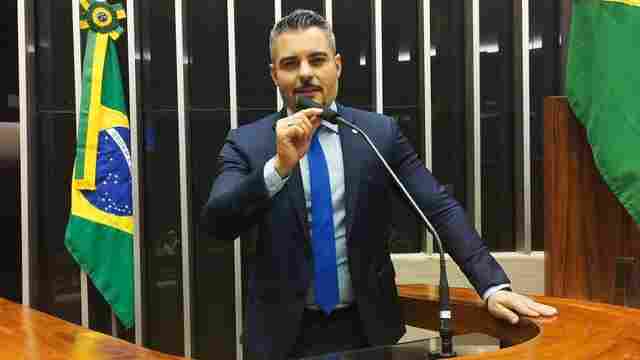 Deputado Thiago Flores propõe aceleração na tramitação de PEC que extingue contribuição previdenciária de aposentados