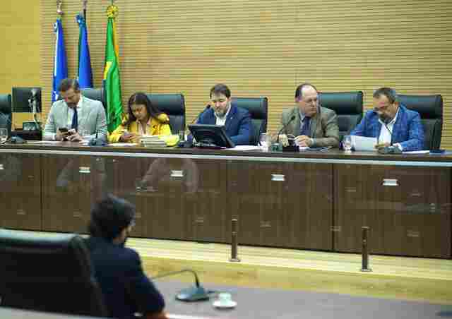 CPI faz última reunião do ano ouvindo ex-governador