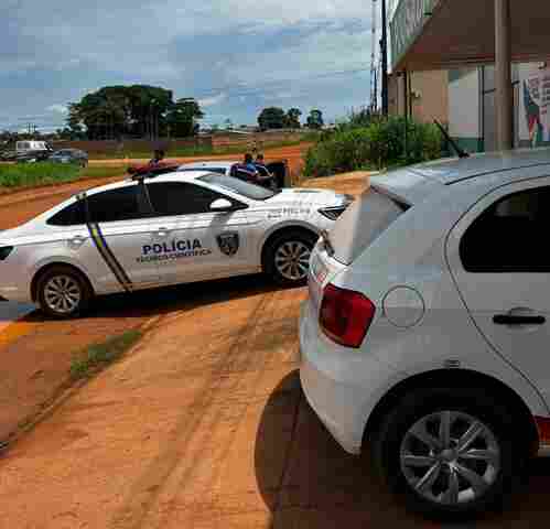 Operação contra furto de energia prende quatro pessoas; farmácia e escritório de advocacia entre os alvos