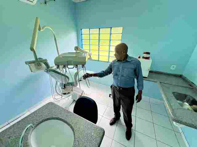 Vereador Pastor Evanildo visita unidade de saúde da comunidade de Silveira, no Baixo Madeira