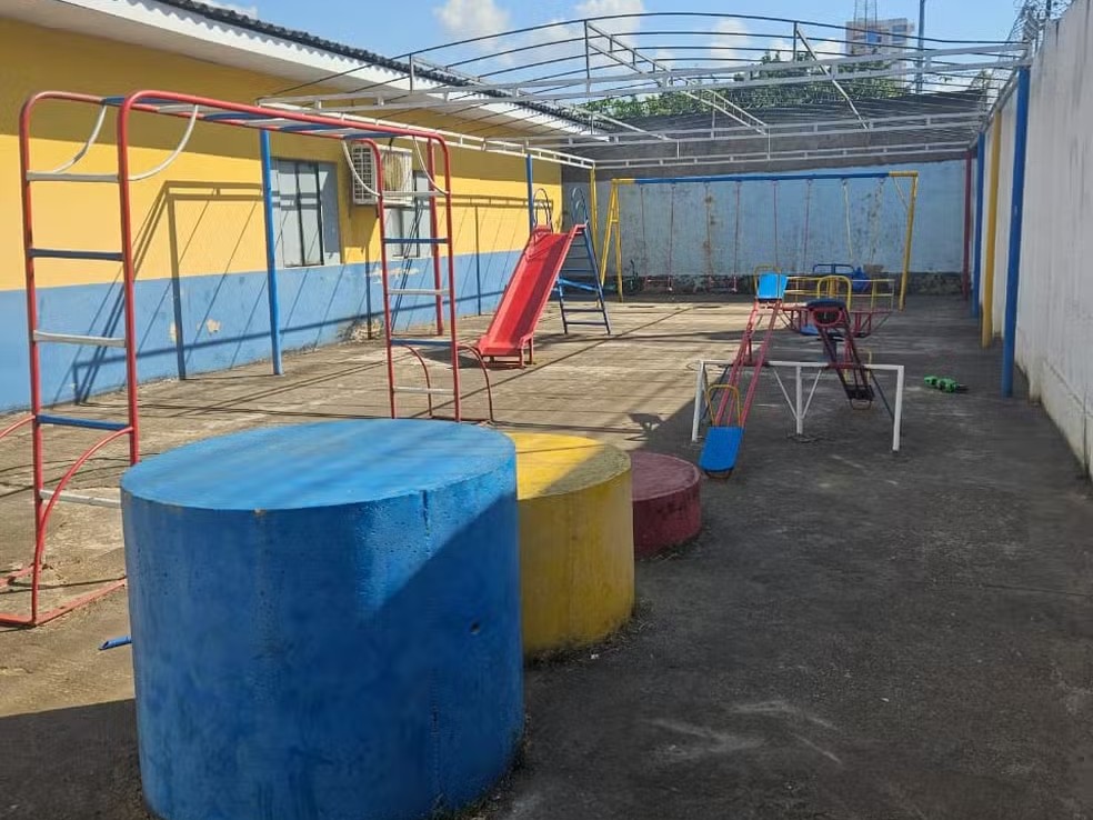 Familiares gravam depoimento de crianças relatando tortura no Lar do Bebê