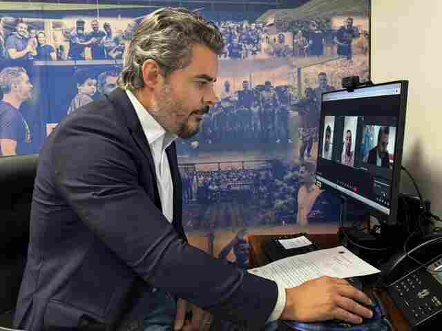 Thiago Flores reforça apoio aos profissionais da educação e protocola novo pedido de urgência para votação do PL 2531/2021