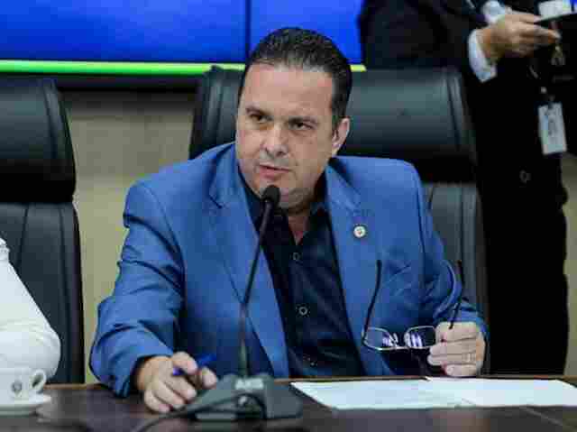 Deputado Luís do Hospital cobra soluções concretas para os servidores da saúde