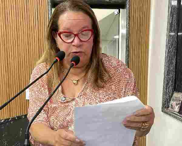 Vereadora Ellis Regina apresenta proposta de reajuste do valor dos plantões pago a servidores