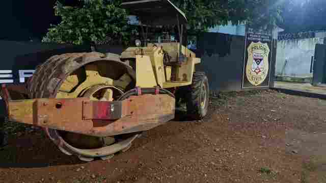 Trabalho não para: Delegacia de Furtos e Roubos recupera rolo compactador roubado em Porto Velho