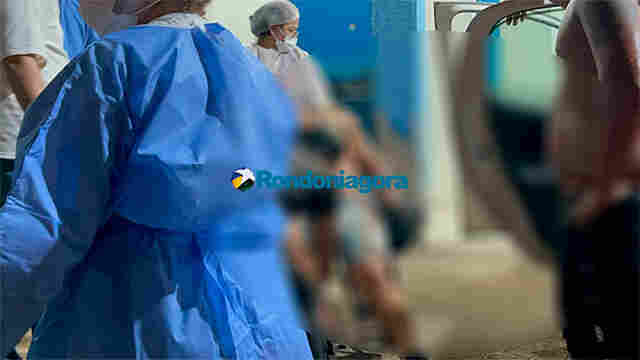 Homem é esfaqueado durante bebedeira em rua do bairro São Francisco