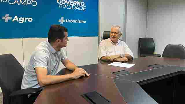 Vereador Adalto de Bandeirantes se reúne com adjunto da Casa Civil, Carlos Magno