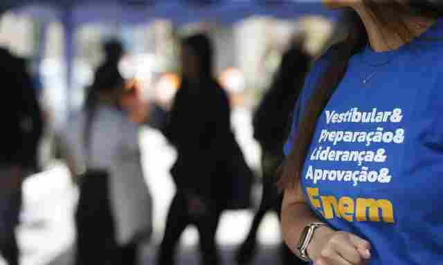 Enem 2025: prazo para pedir isenção da taxa acaba nesta sexta
