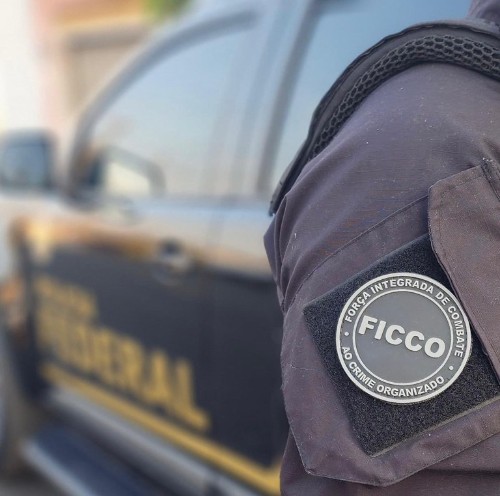 Forças de segurança de Rondônia cumprem mandado contra investigado em roubo de carro dos Correios
