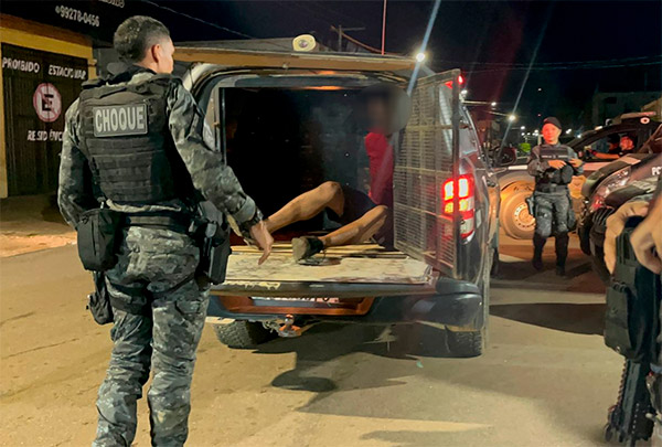 Foragido é preso após denúncia de ato obsceno em via pública de Porto Velho