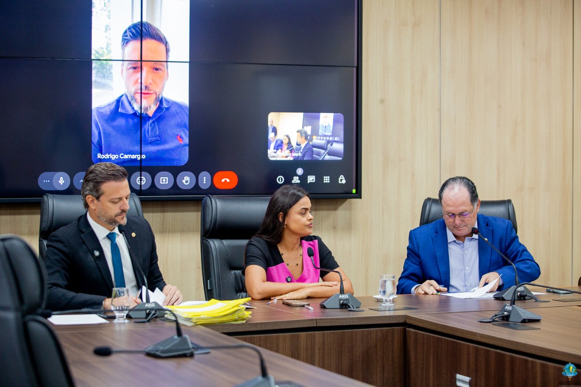 Comissão da Assembleia aprova projetos que combatem o assédio moral e a violência doméstica