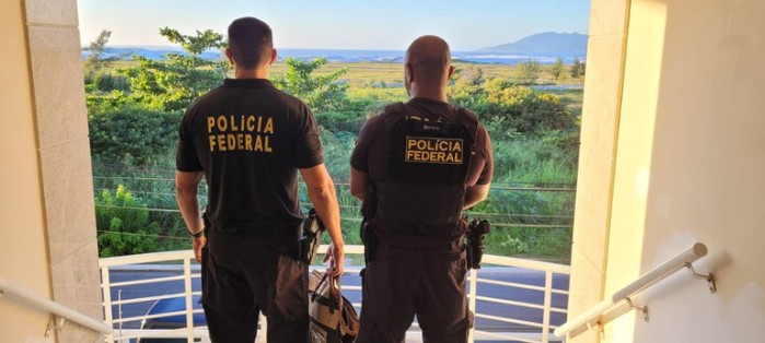 Polícia Federal abre concurso com mil vagas e salários de até R$ 26,8 mil; inscrições começam dia 26
