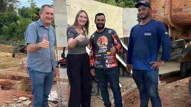 Obra na ponte sobre o Rio Corumbiara avança com apoio da deputada Lebrinha e prefeitura