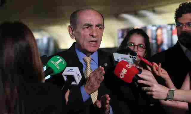 CCJ do Senado aprova fim da reeleição para cargos do Executivo