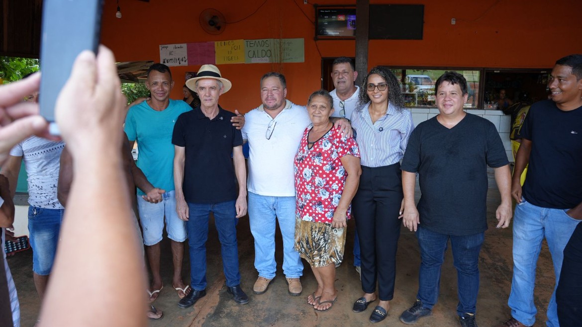 Senador Jaime Bagattoli entrega recursos à APAE de Itapuã do Oeste e anuncia investimento no setor chacareiro do município