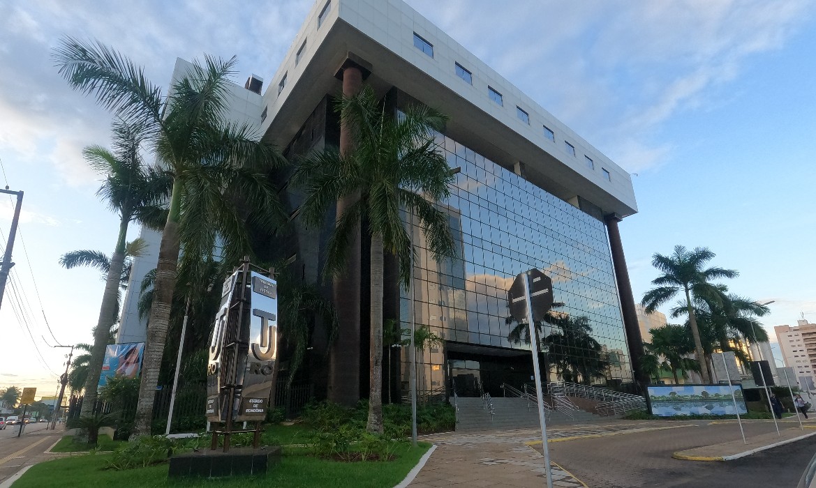 TJRO confirma sentença de réu condenado a 14 anos por morte após briga em festa de formatura