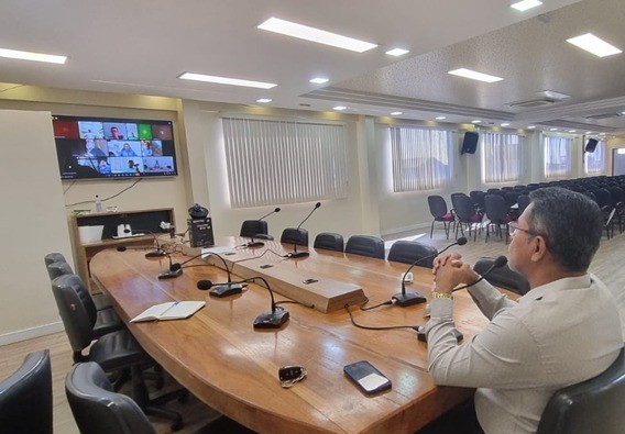 Sindsef reúne com Comissão Nacional dos Intoxicados e Acir Gurgacz para alinhar na luta da categoria