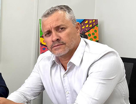 Da esperança à decepção: desabafo de ex-secretário expõe bastidores tóxicos da gestão Léo Moraes