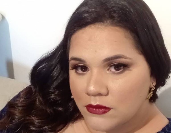 Morre mulher que pilotava bicicleta elétrica sem capacete e se envolveu em acidente