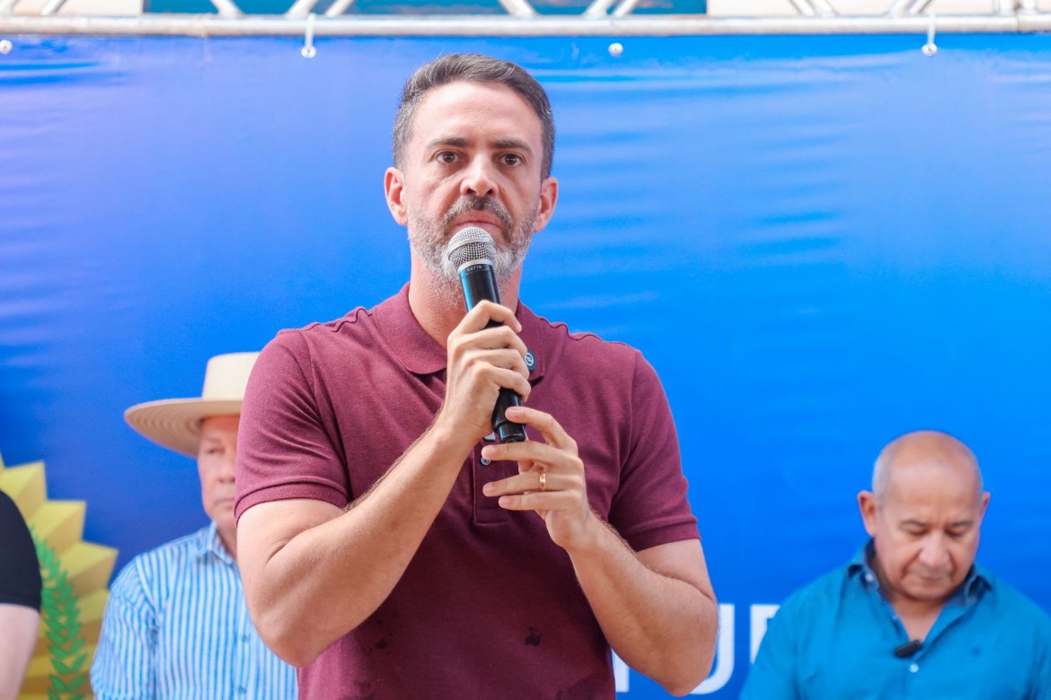 Léo Moraes turbina salários de grupo seleto de assessores com jetons; despesa chega a R$ 2,1 milhões