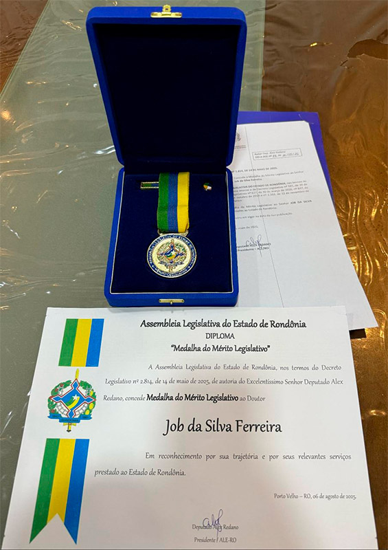 De engraxate a advogado condecorado