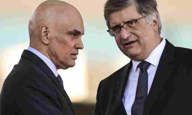 Veja como PGR liga Bolsonaro aos atos antidemocráticos de 8 de janeiro
