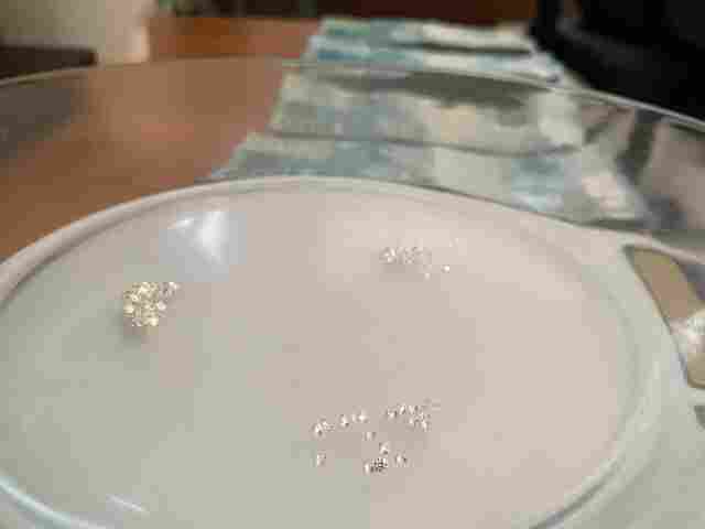 PRF apreende 76 diamantes e mais de R$ 14 mil em Porto Velho; um é preso
