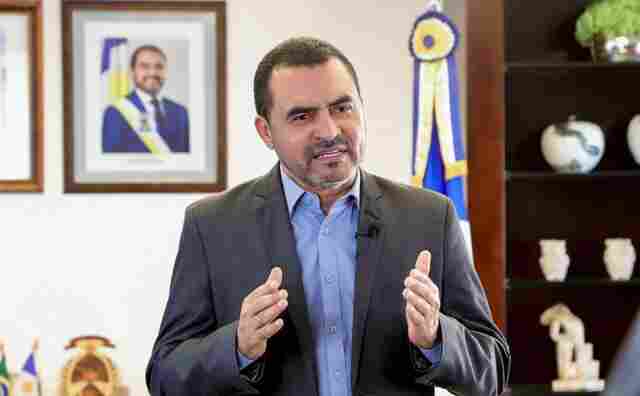 STJ afasta governador do Tocantins e primeira-dama em investigação sobre desvios na pandemia