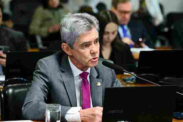 Senador Jaime Bagattoli defende que caminhoneiros sejam protegidos de penalizações indevidas por contradição na lei