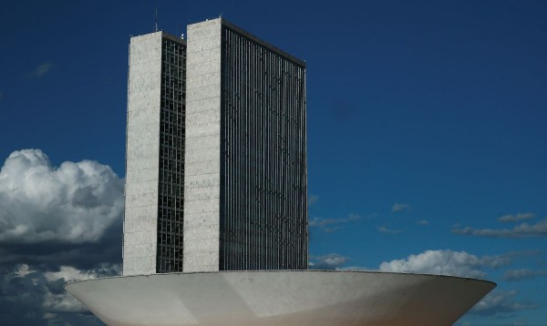 Câmara dos Deputados autoriza a realização de concurso público