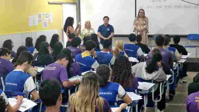 Vereadora Ellis Regina apoia Projeto Terceirão da Escola João Bento