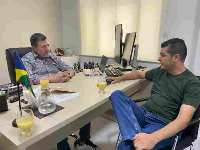 Vereador Adalto de Bandeirantes busca avanços na regularização fundiária dos distritos de Porto Velho