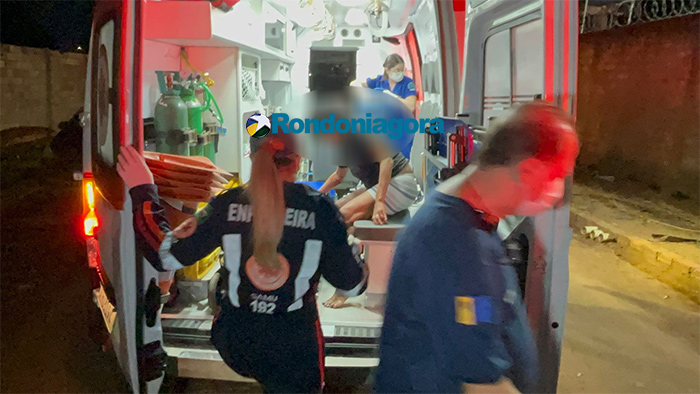 Mulher é atacada a facada durante roubo na zona leste