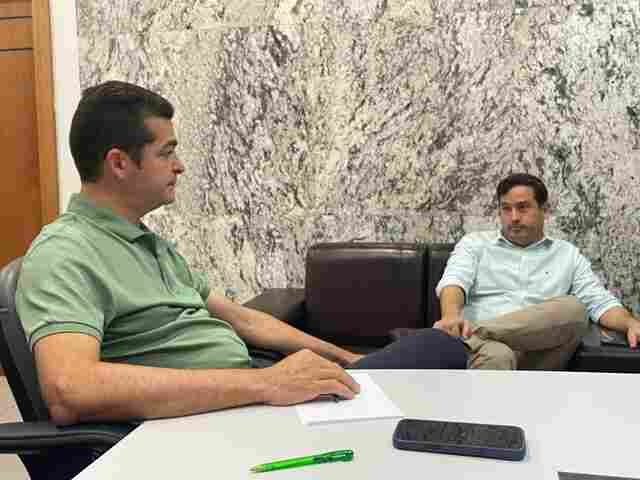 Vereador Adalto de Bandeirantes cobra melhorias na frota de ambulâncias para distritos de Porto Velho
