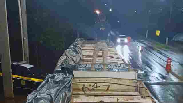 PRF apreende 3.775 caixas de bebidas alcoólicas com nota fiscal irregular em Ji-Paraná