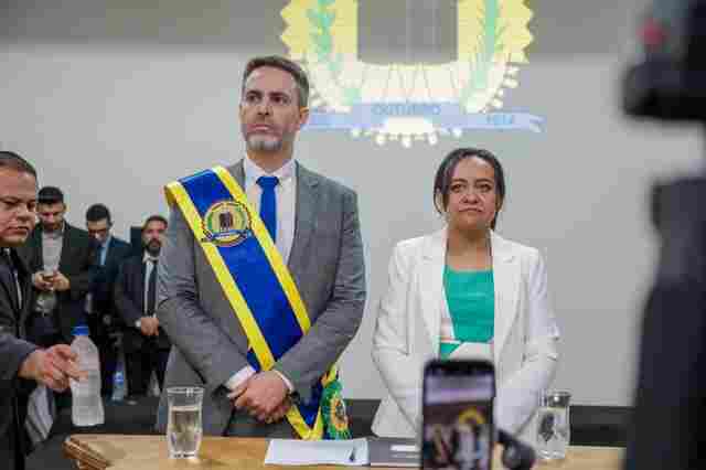 Gestão Léo Moraes inicia processo de empréstimo de R$ 140 milhões, e Emdur gasta R$ 1,9 milhão com pista de patinação