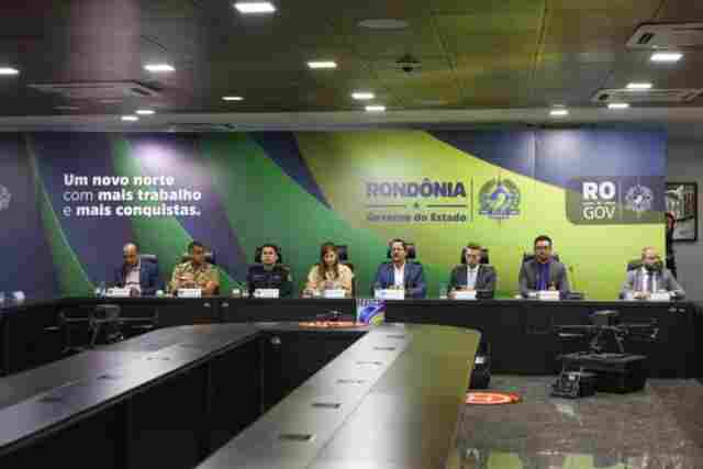 Execução de recursos federais para segurança pública é apresentada pelo governo em reunião