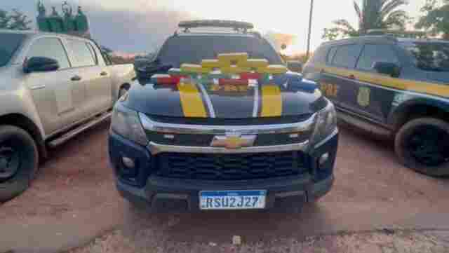 Justiça de Rondônia condena servidor de Guajará Mirim a 17 anos de prisão por transporte de drogas e munições em carro da secretaria de saúde