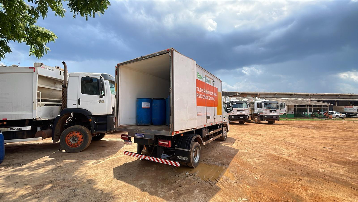 Cidade estava abandonada: EcoRondônia cobra entrega de equipamentos da Prefeitura para normalizar coleta de lixo