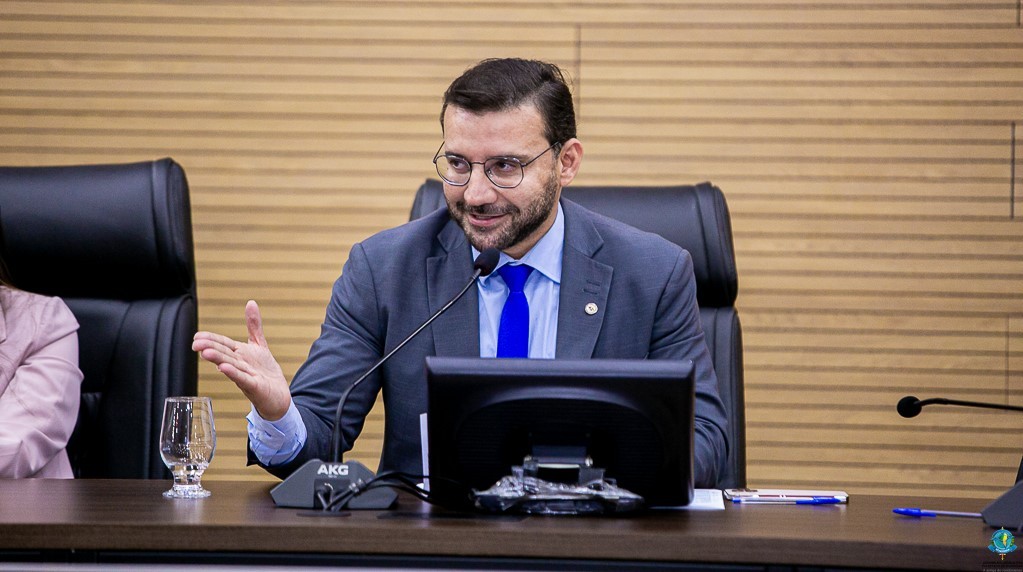 Com articulação do deputado Ribeiro do Sinpol, servidores da Polícia Civil poderão atuar na área da Saúde