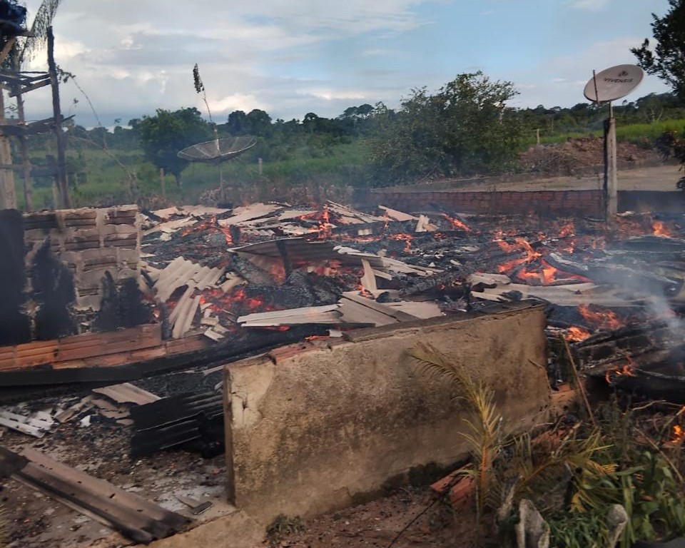 Apron e Faperon manifestam indignação com erro reconhecido pela Funai e destruição de propriedades na BR-429