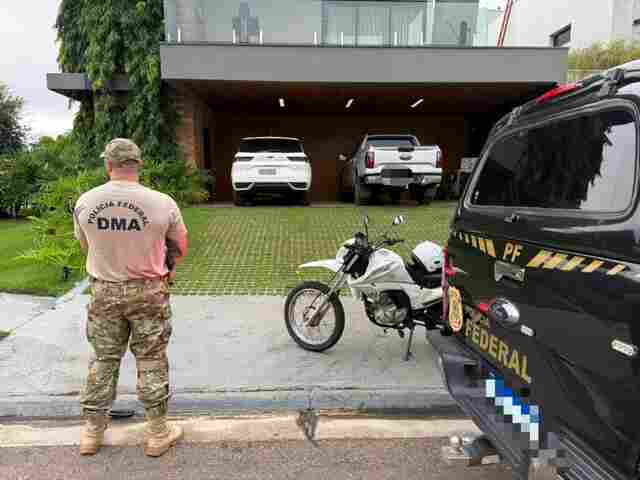 PF apreende 6,4 kg de ouro em operação contra lavagem de dinheiro da madeira em Rondônia