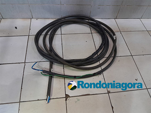 Homem é preso após tentar furtar fios de caminhão do SUS em frente à Maternidade Mãe Esperança