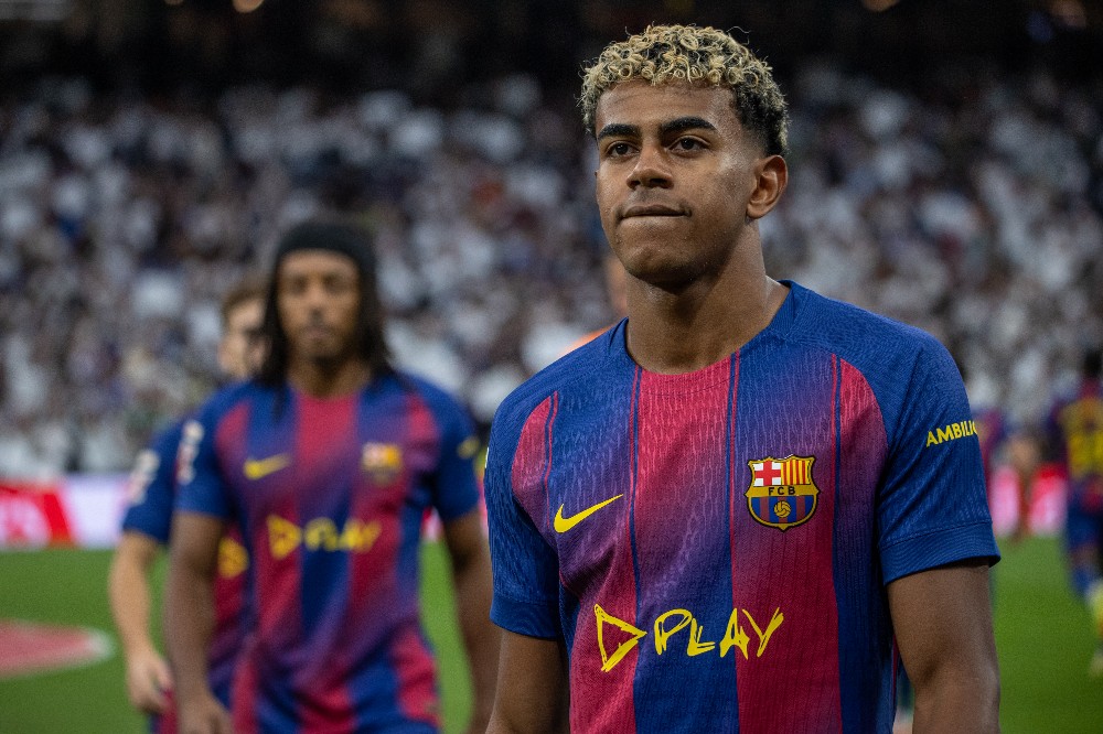 Os jogadores mais valiosos do mundo em 2025: a nova era de superestrelas que redefinem o mercado global